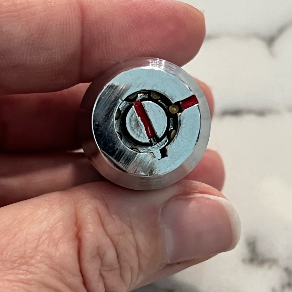 Storage Unit Cylinder Lock - Picture 4 of 7